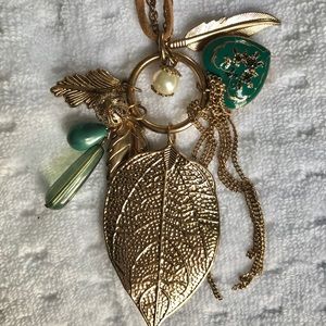 Bundle of 3 pendant necklaces